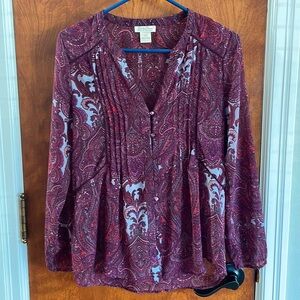 Lucky Brand blouse. Dark maroon multi color. XS